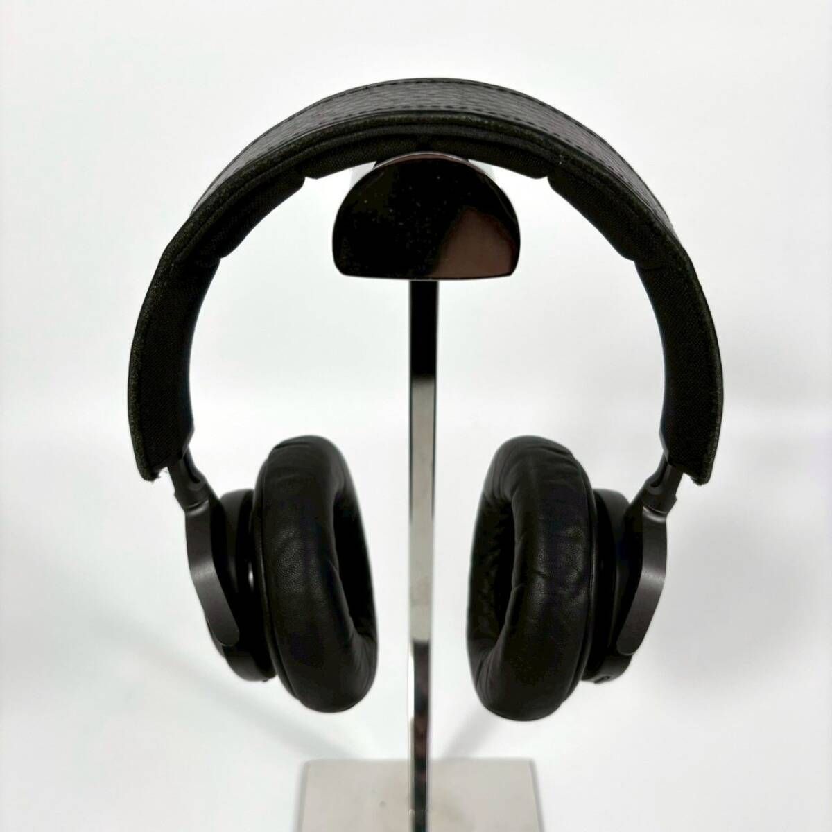 Bang Olufsen Wireless Headphones Bang&Olufsen Beoplay H7 Black