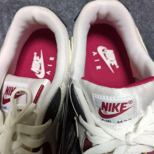 Nike Sneakers 90