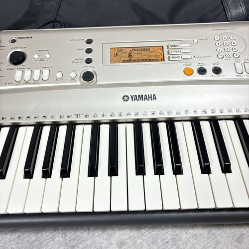 Yamaha Keyboard Electronic Piano Psr-E313