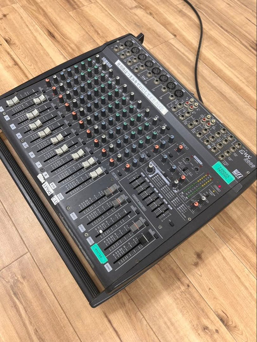 Yamaha Powered Mixers Emx2000 12Ch