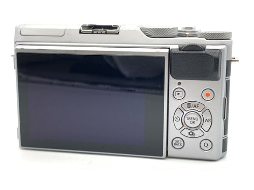 Mirrorless Interchangeable Lips X-A5