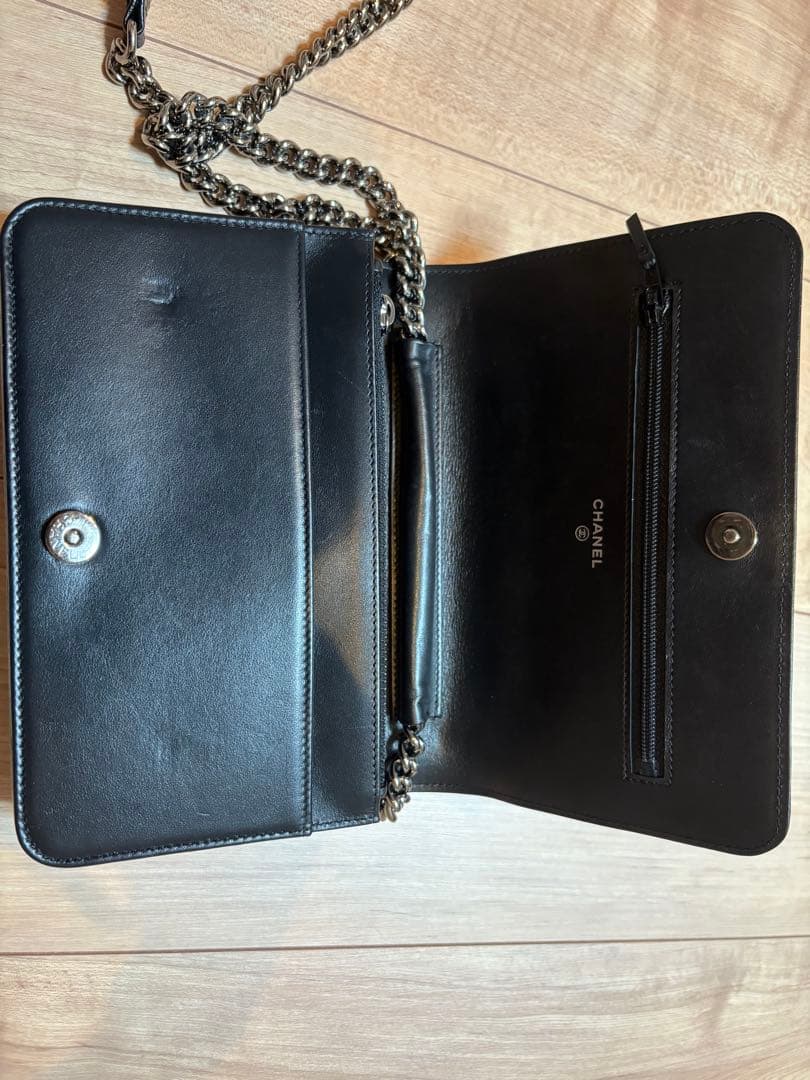 Chanel Shoulder Bags