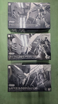 Premium Bandai Rg (Real Grade) 1/144 3