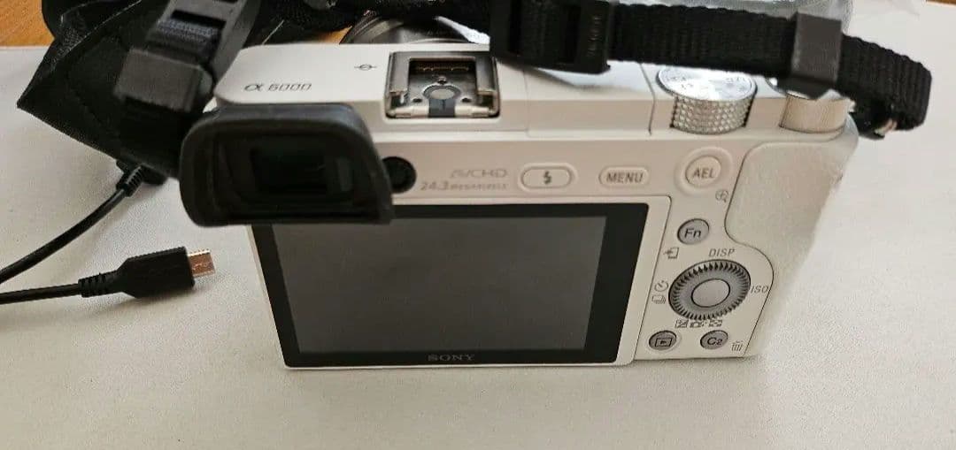 Sony Digital Slr 6000 Ilce-6000