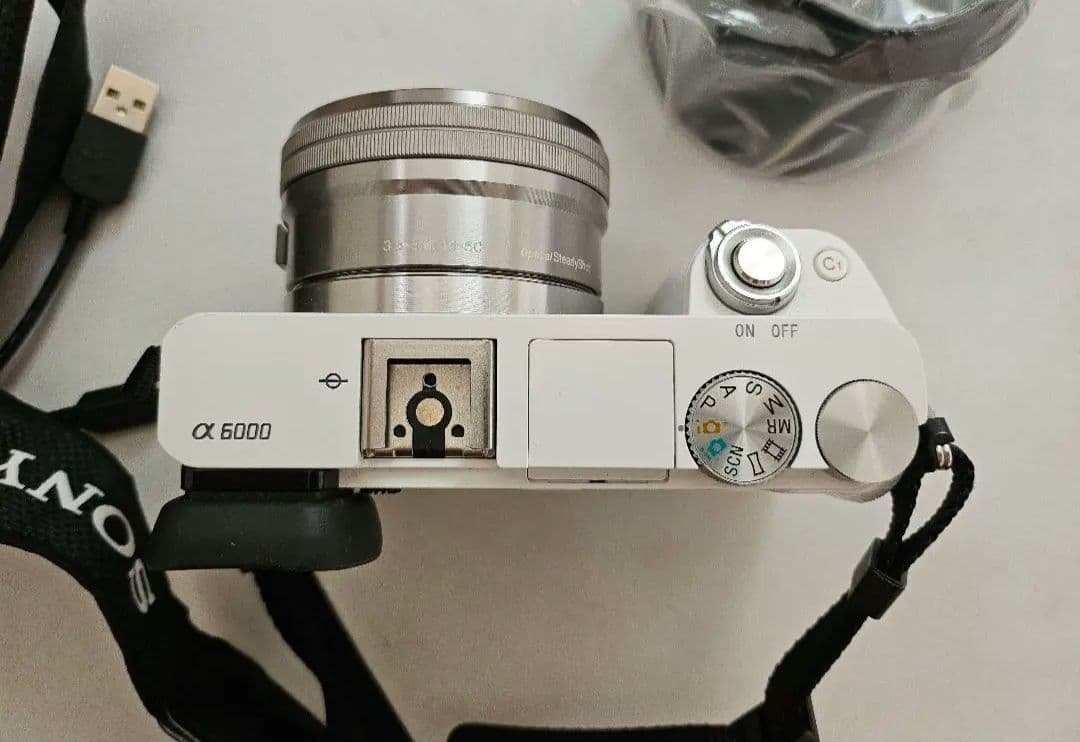 Sony Digital Slr 6000 Ilce-6000