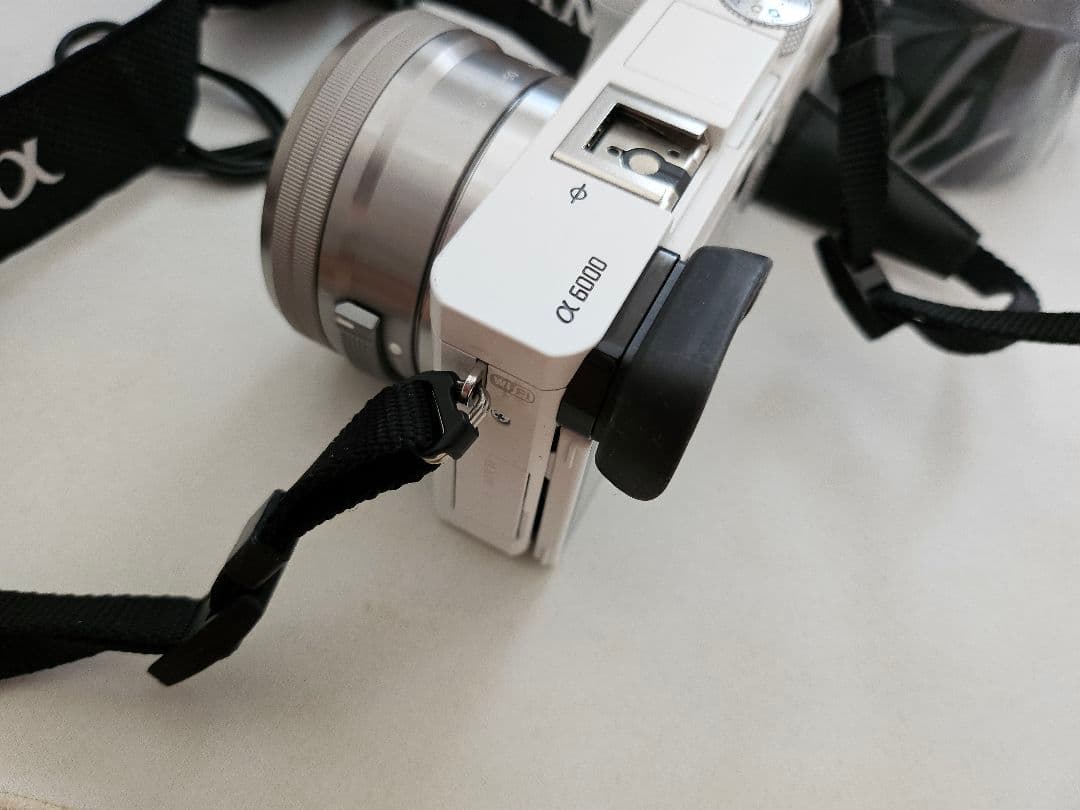 Sony Digital Slr 6000 Ilce-6000