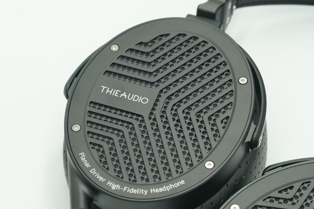 Recableable Headphones Thieaudio Wraith