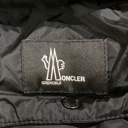 Moncler Scarf Sciarpa Used
