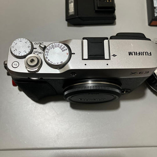 Fujifilm Mirrorless Interchangeable Lips X-E3