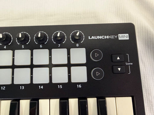 Midi Keyboard Pad Novation Launchkey Mini Mk2