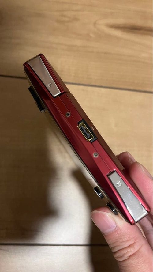 Consoles (Game Boy) 4