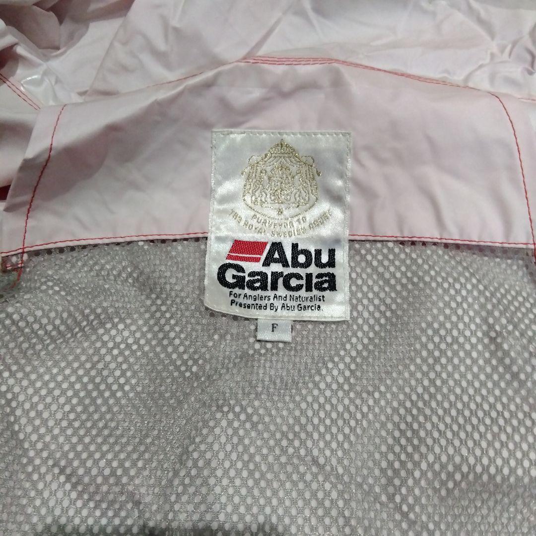 Abu Garcia Raincoat