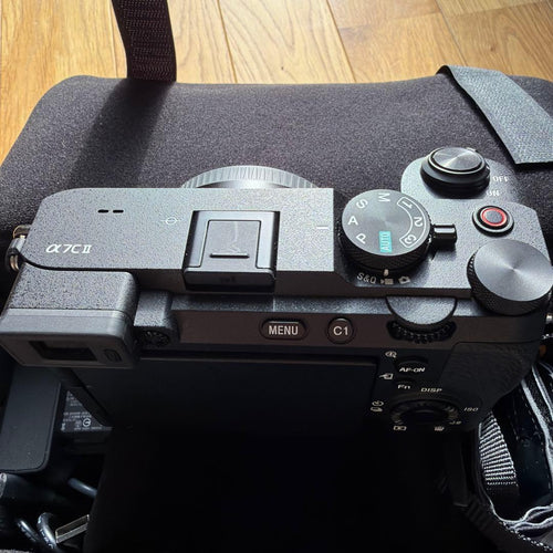 Sony Mirrorless Interchangeable Lens Cameras 7C Ii Ilce-7Cm2L 64G