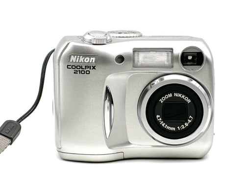 Nikon Compact Digital Camera Coolpix 2100 200