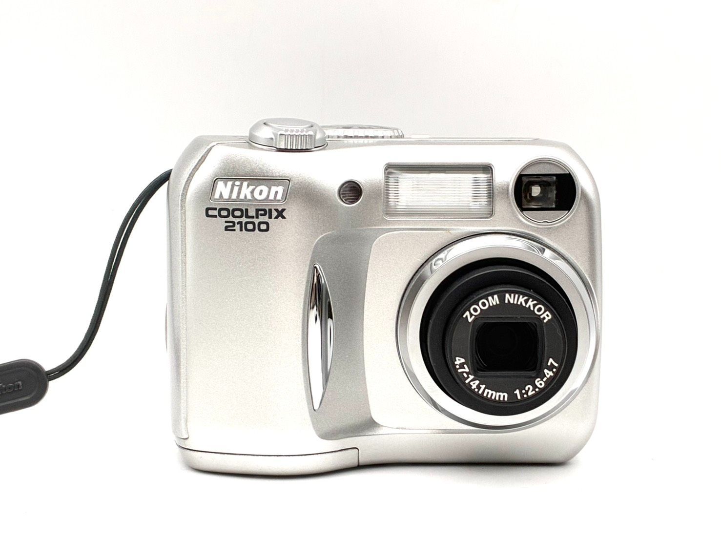 Nikon Compact Digital Camera Coolpix 2100 200