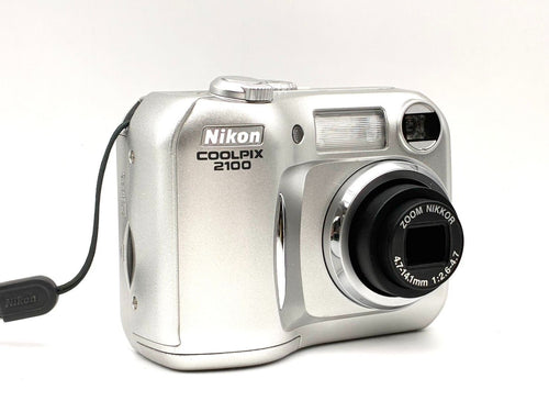 Nikon Compact Digital Camera Coolpix 2100 200