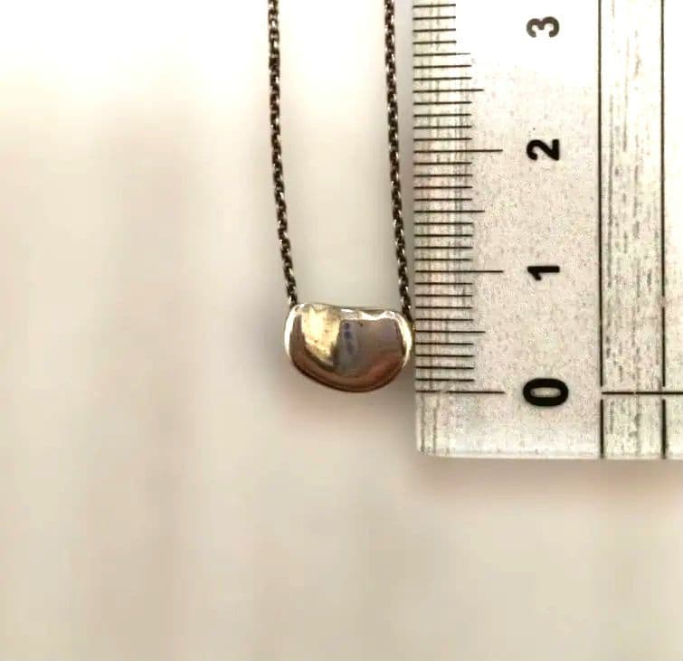 Tiffany Necklaces Co.