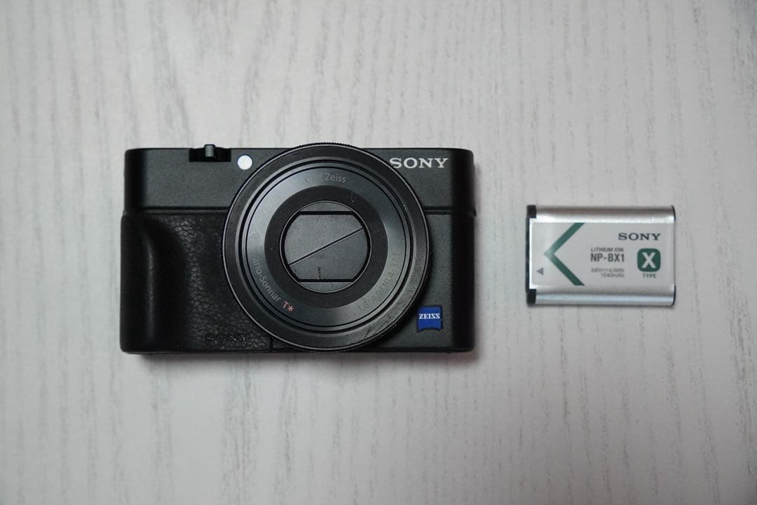 Sony Compact Digital Cameras Cyber-Shot Dsc-Rx100