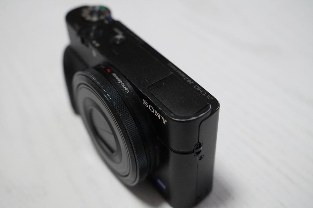Sony Compact Digital Cameras Cyber-Shot Dsc-Rx100