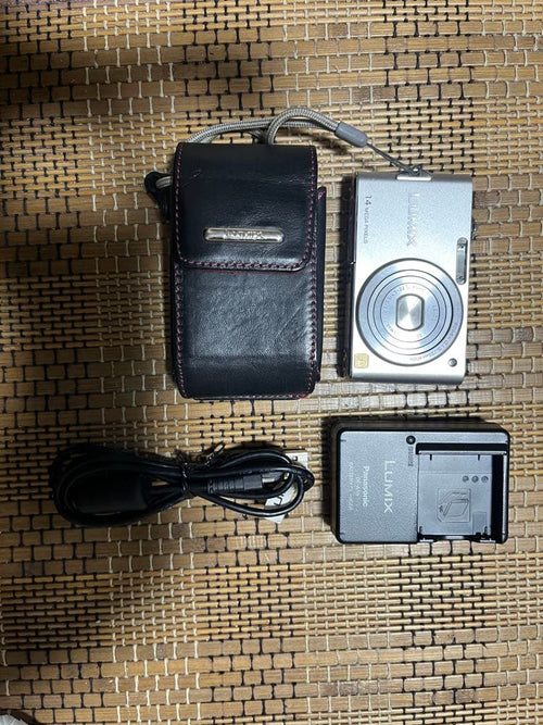 Panasonic Compact Digital Cameras Lumix Dmc-Fx66
