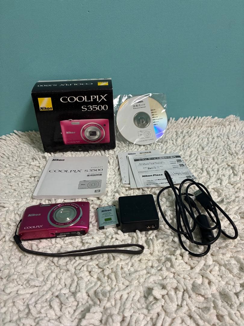 Compact Digital Camera Nikon Coolpix S3500
