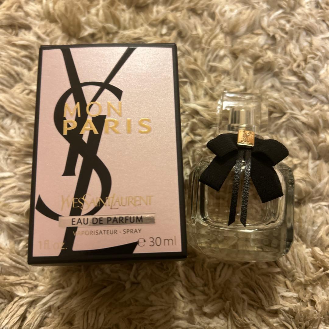 Yves Saint Laurent Perfume (Women)