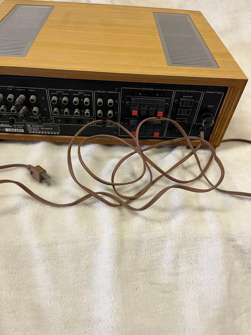 Yamaha Integrated Amplifiers Ca-600