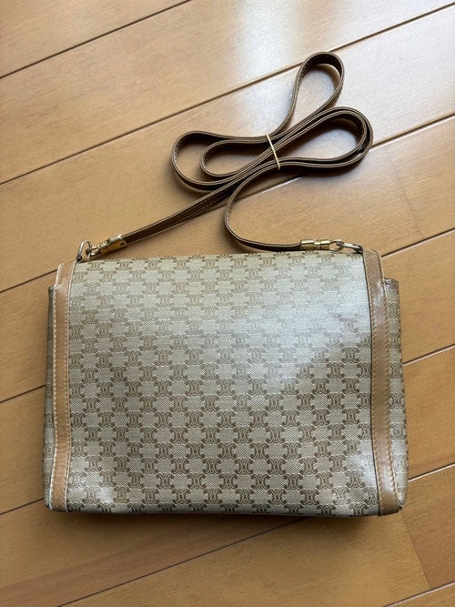 Celine Shoulder Bags