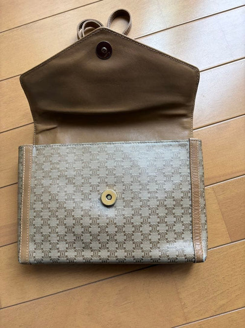 Celine Shoulder Bags