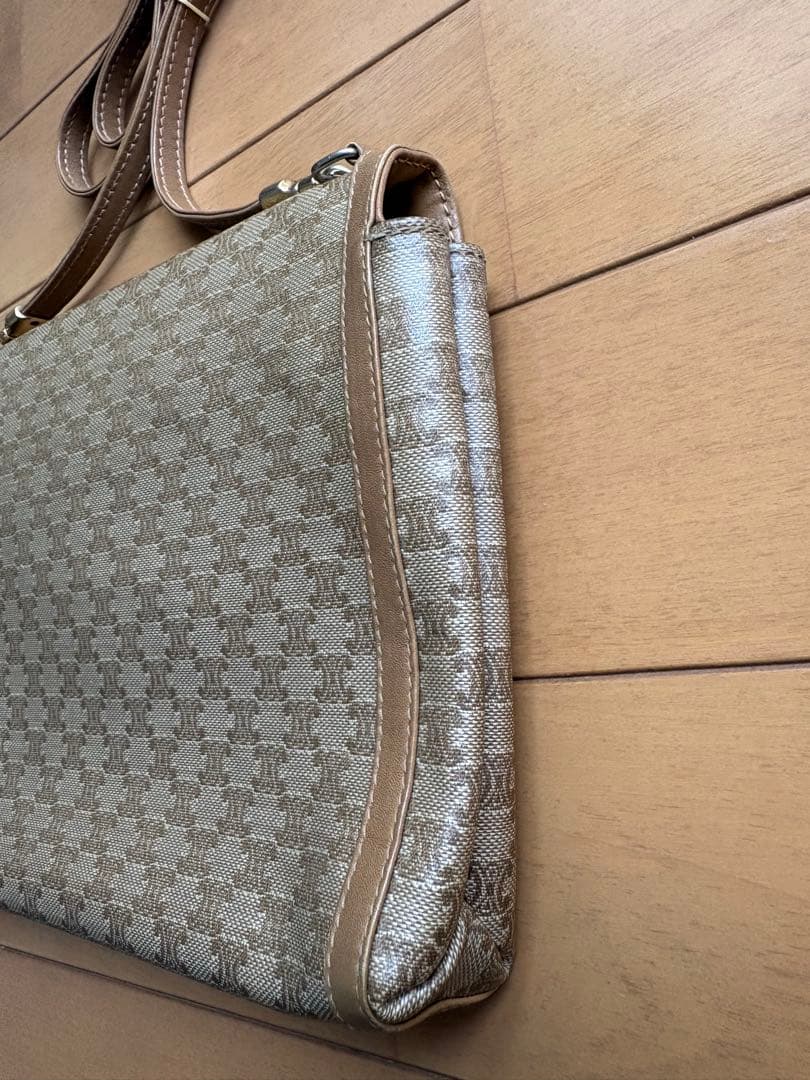 Celine Shoulder Bags