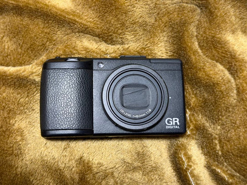 Compact Digital Cameras Ricoh Gr Iii