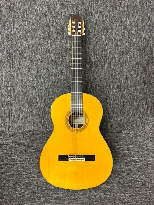 Yamaha Classical Guitars Gc32S