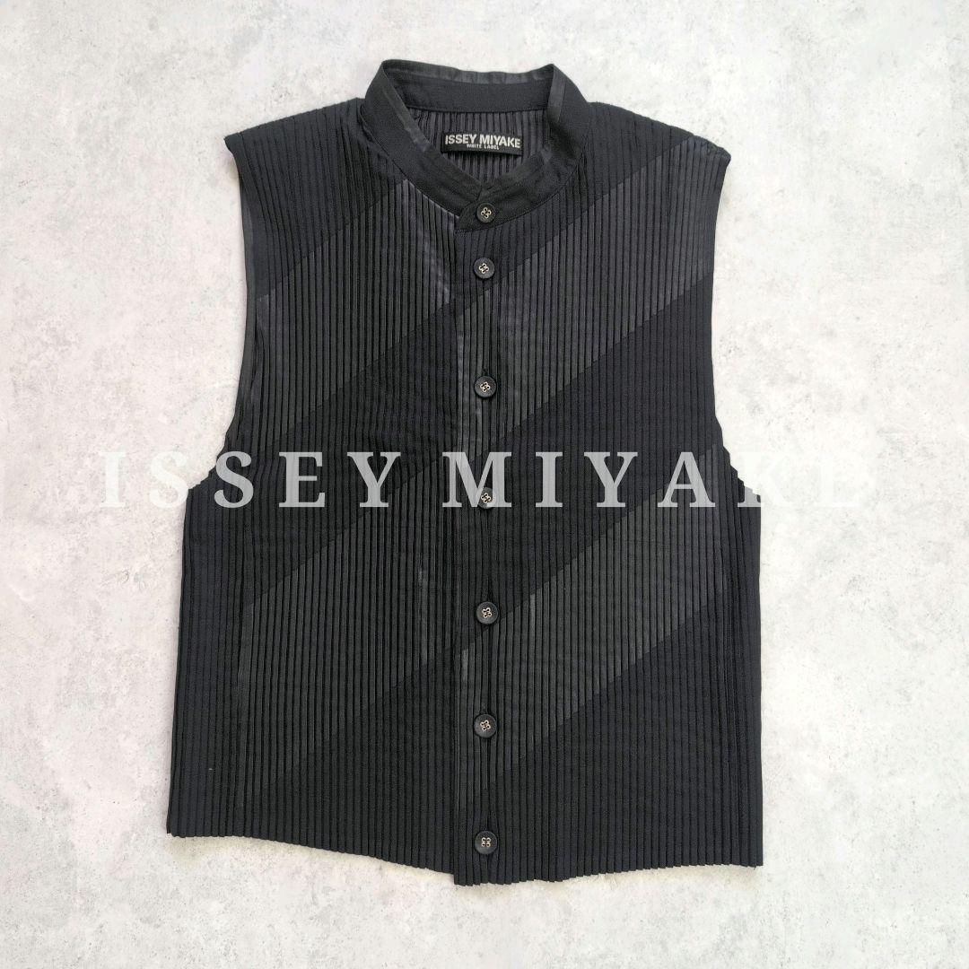 Issey Miyake Vests Gilets