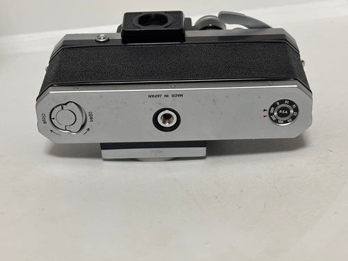 Nikon Slr Camera (Film) F Tn