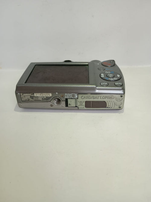 Compact Digital Camera 5043 Canon Ixy 900 Is