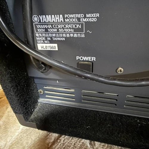 Powered Mixer Yamaha Emx620 200W