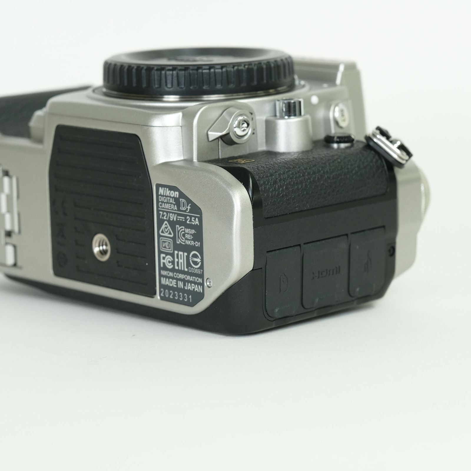 Nikon Digital Slr 4,630 2 Df F