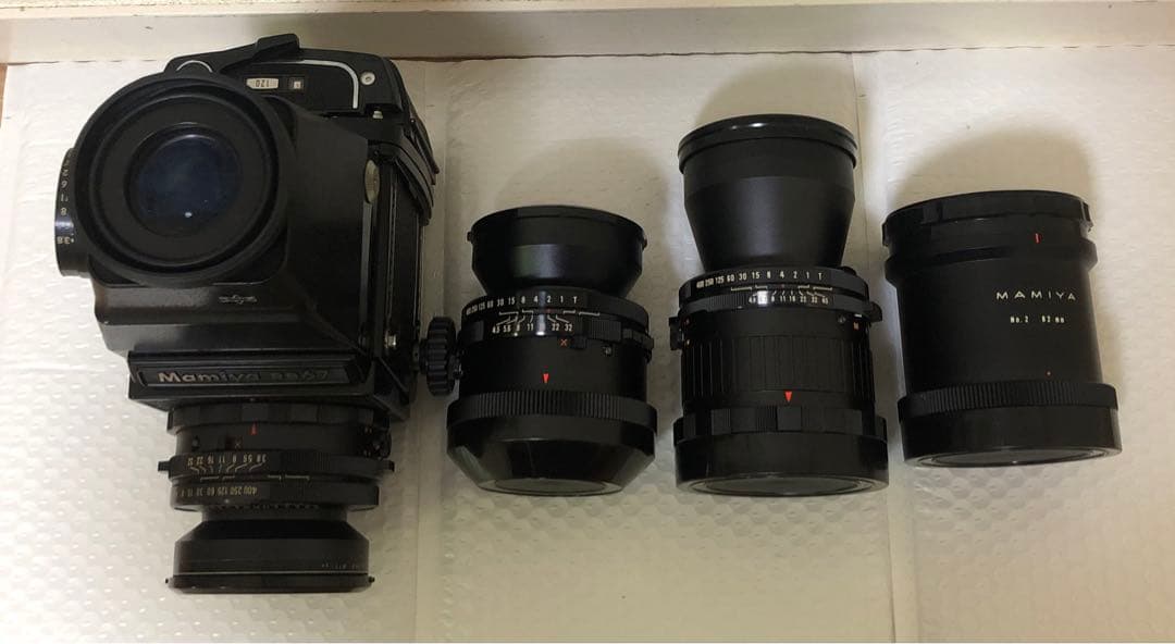 Large Format Medium Cameras (Film) Mamiya Rb67