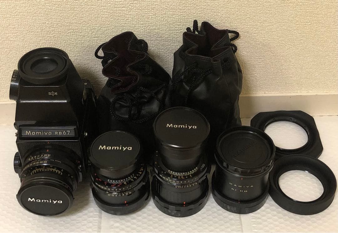 Large Format Medium Cameras (Film) Mamiya Rb67