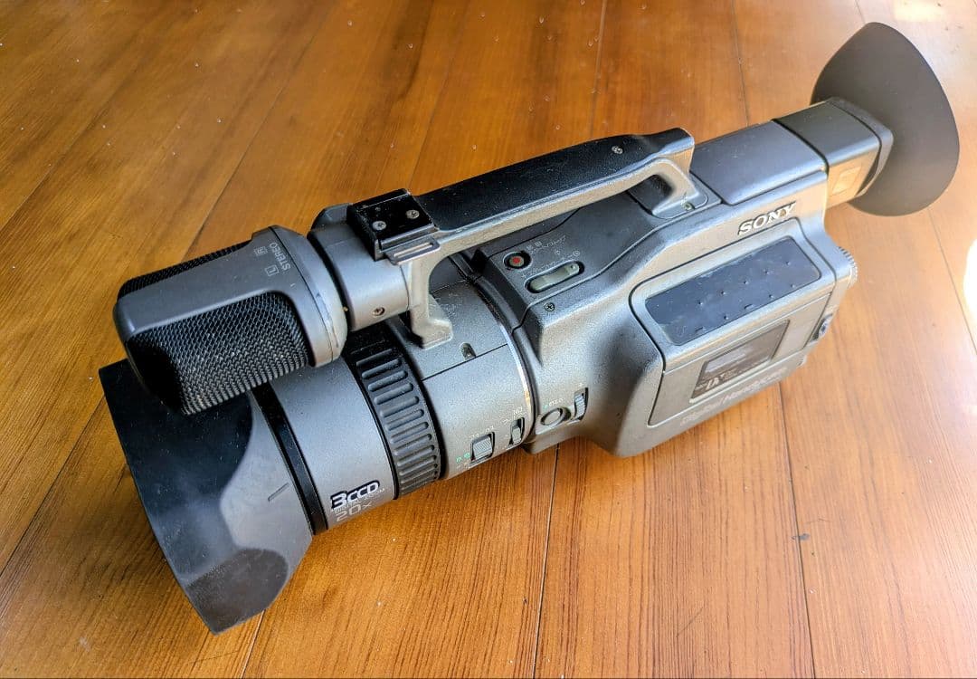 Sony Video Cameras Dcr-Vx1000