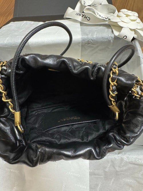 Chanel Shoulder Bags 22 8
