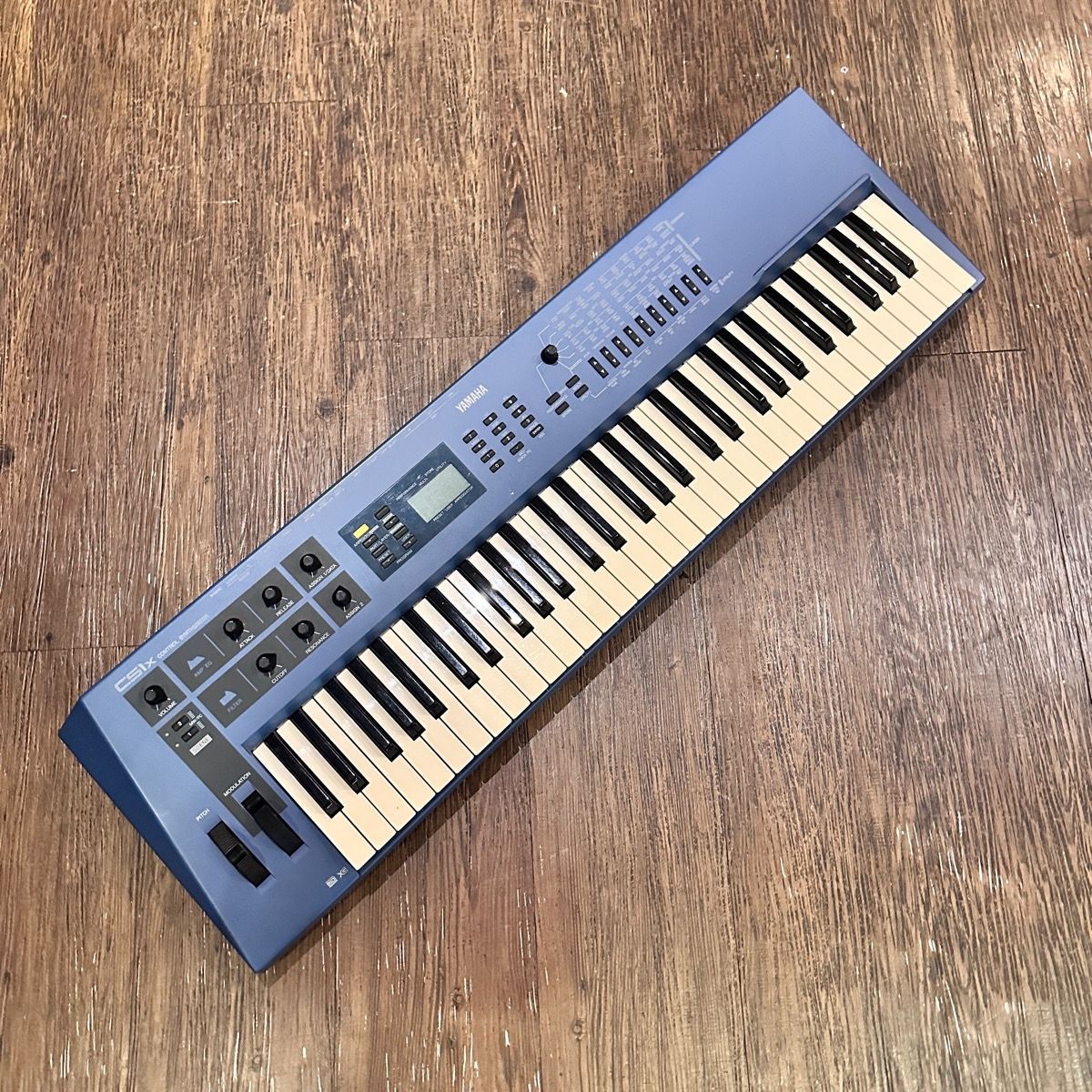 Yamaha Analog Synthesizer Cs1X