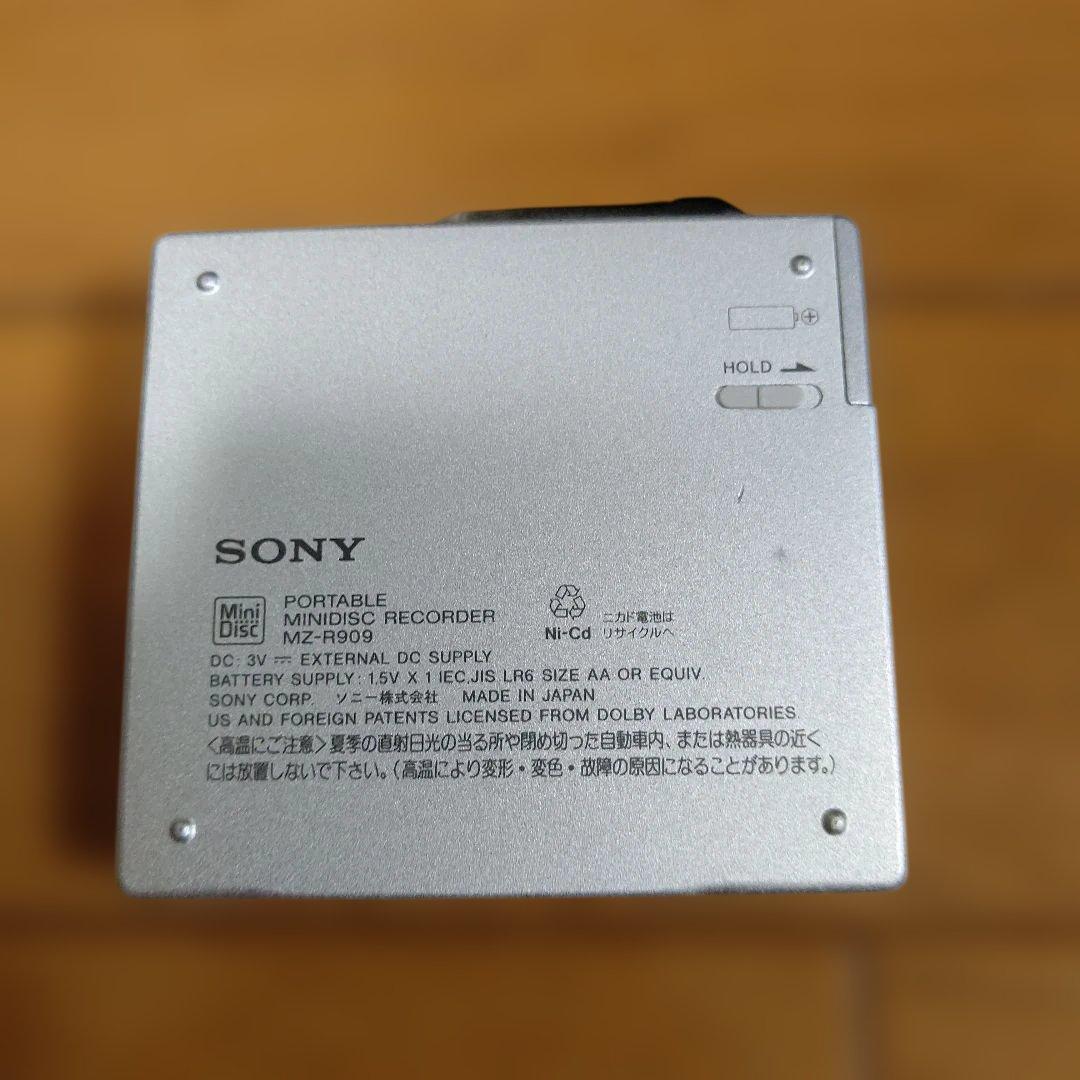 Sony Portable Md Player Md-R909