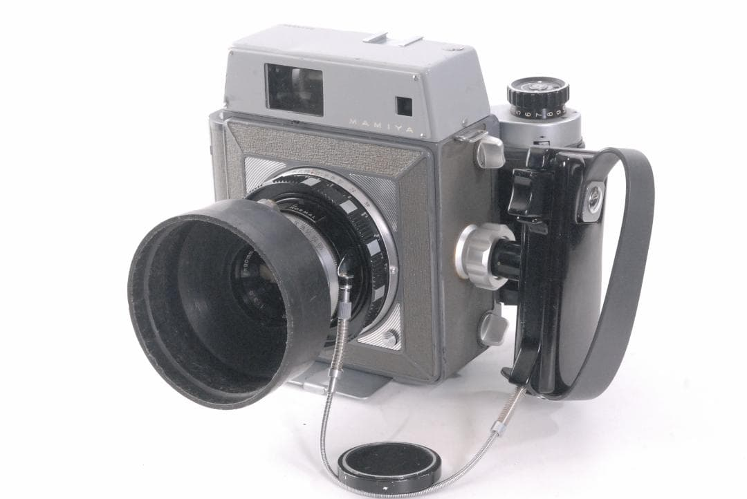 Mamiya Large -Size Medium Format Camera (Film) .90Mm 6X7