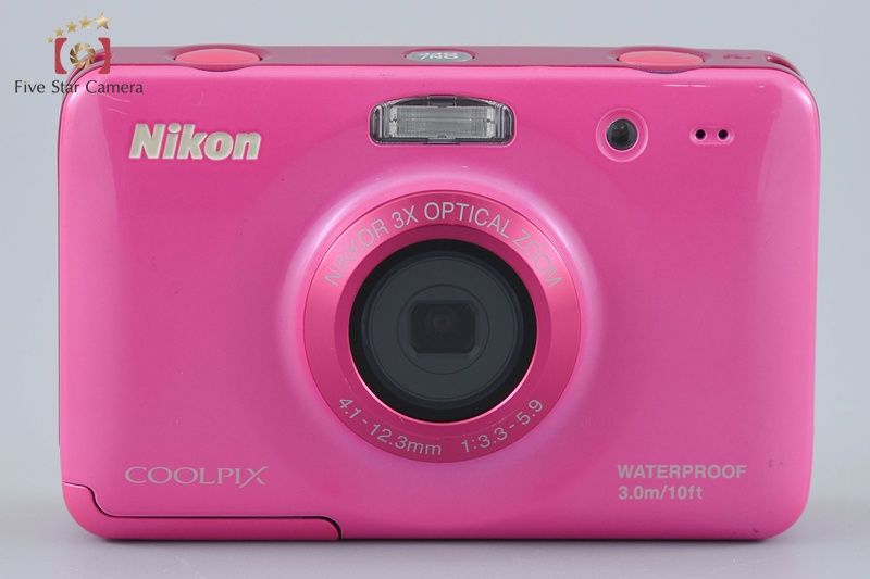 Nikon Compact Digital Camera Coolpix S30