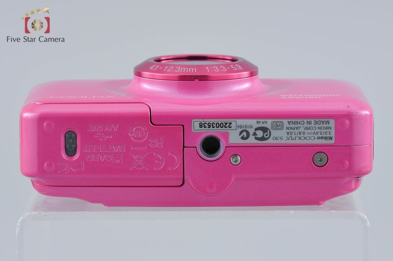 Nikon Compact Digital Camera Coolpix S30