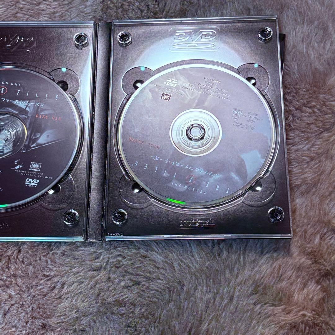 Tv Drama The X-Files First Season Dvd Box