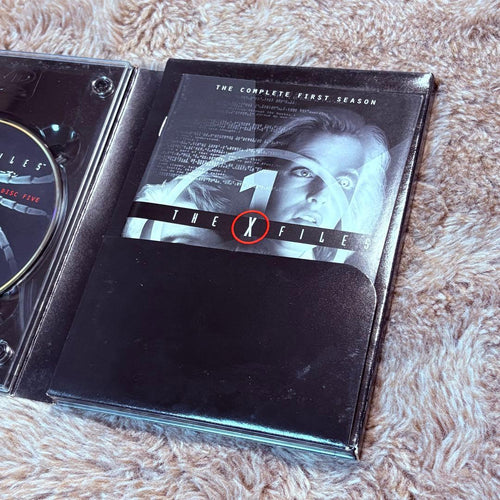 Tv Drama The X-Files First Season Dvd Box