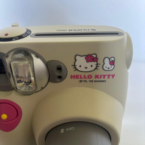 Fujifilm Instant Cameras Hello Kitty Lnstax Mini 7