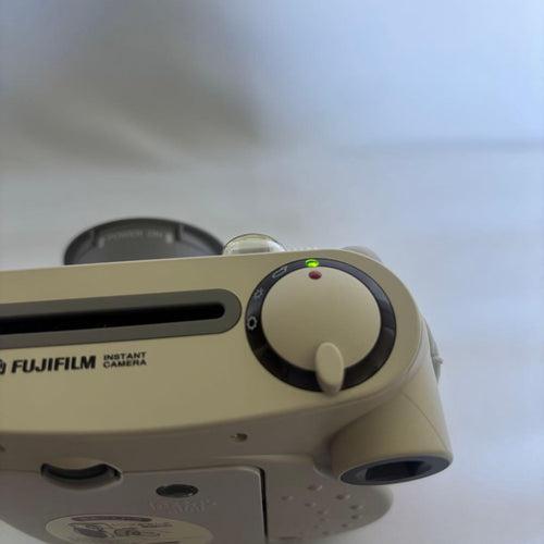 Fujifilm Instant Cameras Hello Kitty Lnstax Mini 7